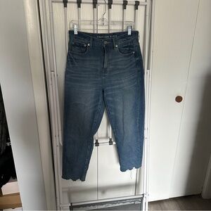 American Eagle Mom Jean
